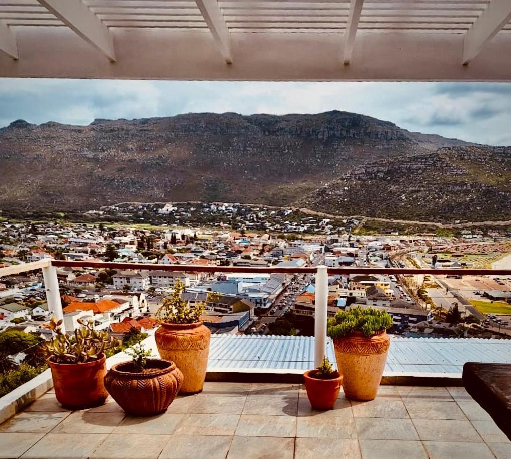 Watching Waves, Heron Chase Fish Hoek Exterior foto