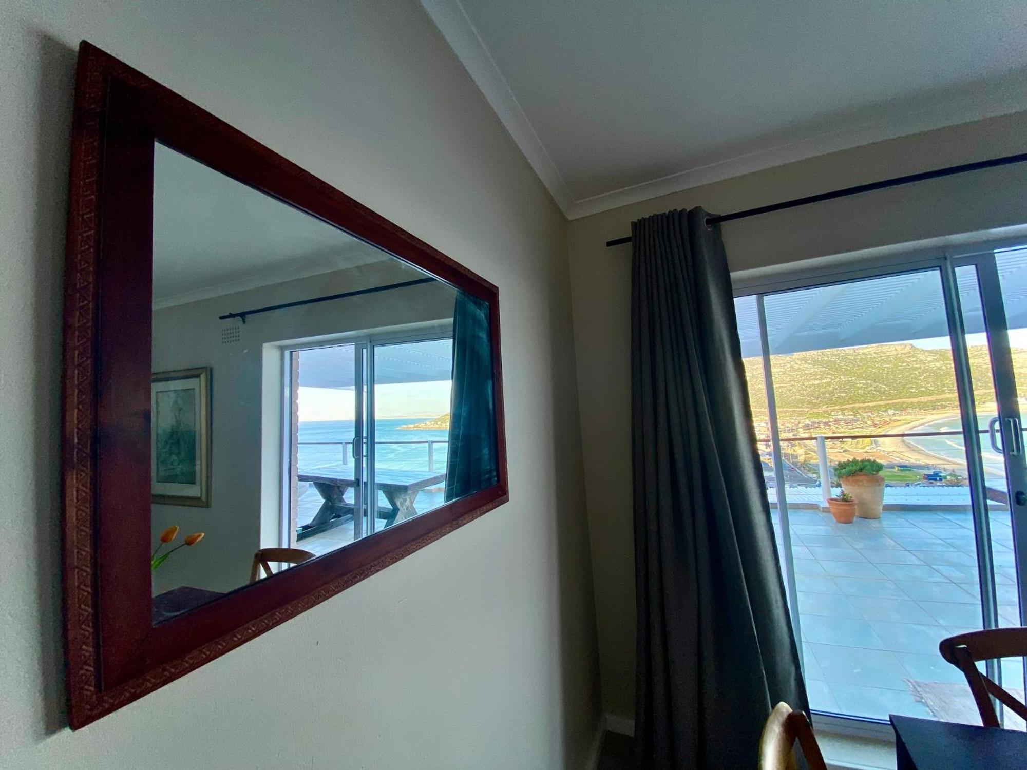 Watching Waves, Heron Chase Fish Hoek Exterior foto
